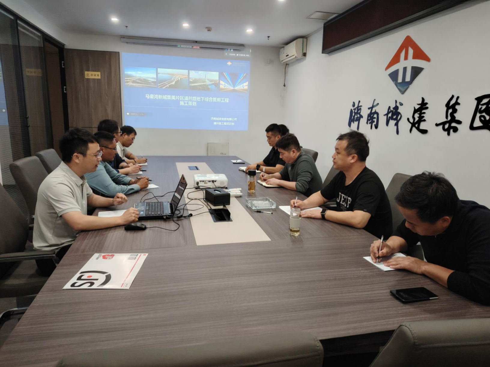 174244304414f820 市政集团组织召开马銮湾新城集美片区浦井路地下综合管廊JDB电子开工策划会