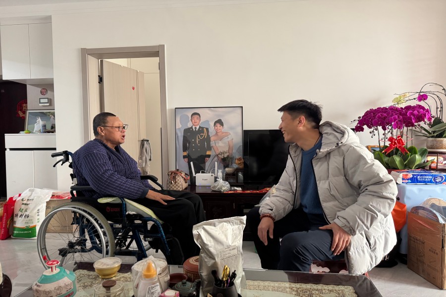 1742454050548247 节前送温暖 眷注暖人心——市政集团党总支联合工会分会组织开展春节前走访慰问难题党员活动